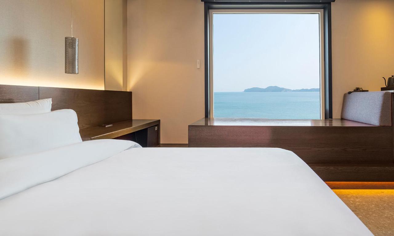 Stubborn Hotel Geoje Exterior photo